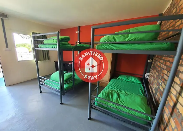 Spot On 90022 Segar Recreation Eco Park Hotel Port Dickson